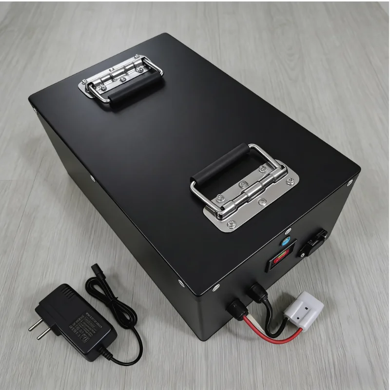 La cellule de batterie au lith - 60V 50Ah Electric Scooter Battery avis et prix